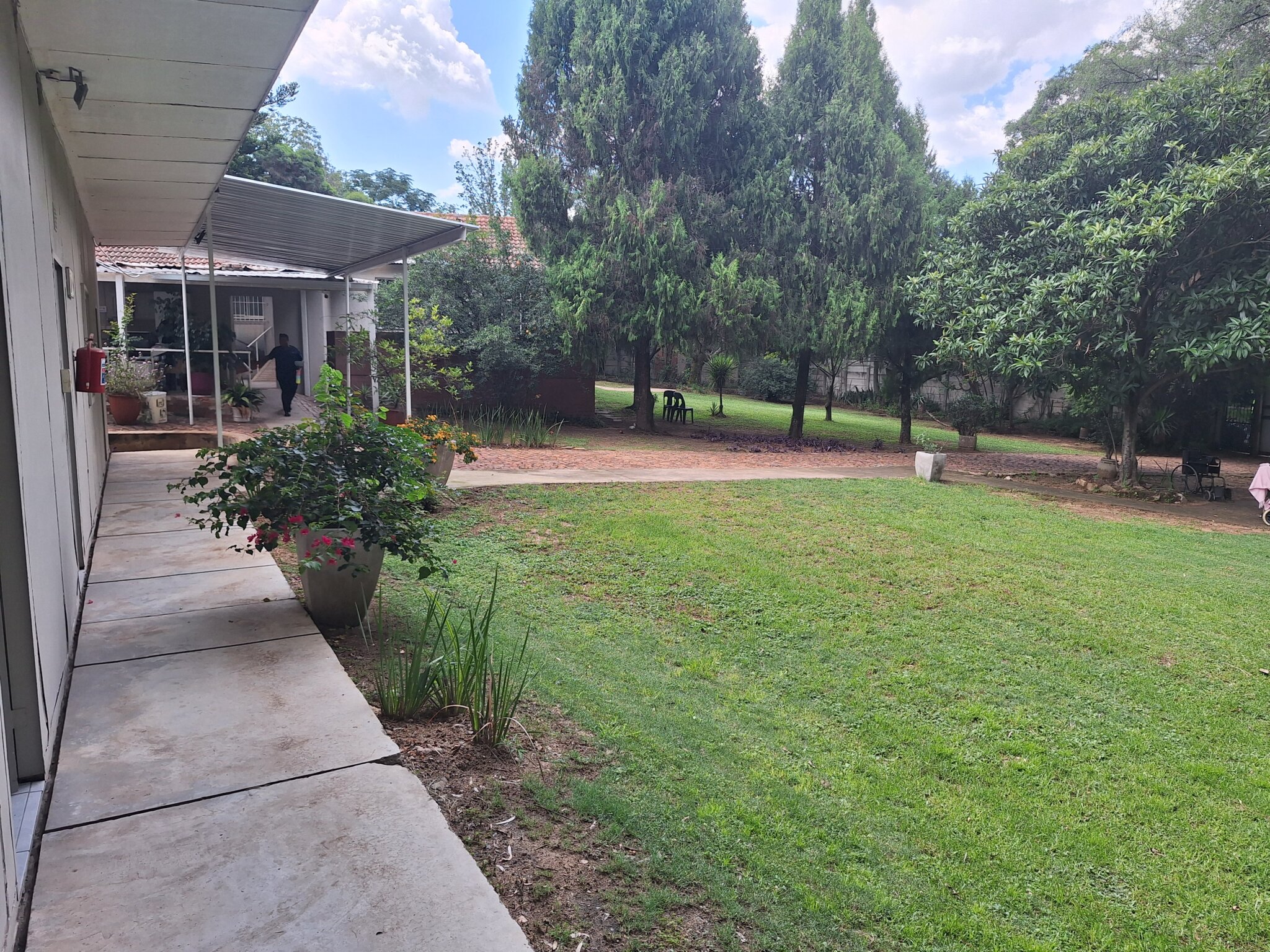 The Golden Years Frail Care Jukskei Pek – Senior Service