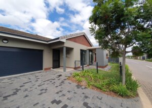 3 BEDROOM HOUSE TO RENT IN WATERKLOOF MARINA RETIREMENT ESTATE