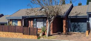 For Sale – Bronberg Retirement Estate – 2 Bedroom house – H9